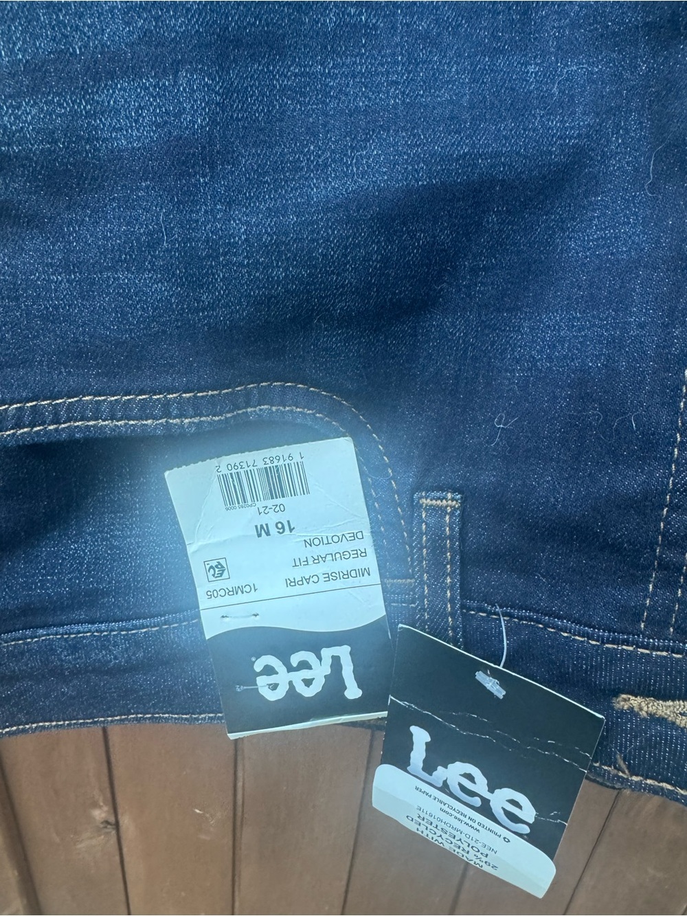 Lee Womens Relaxed Jeans in Dark Blue Denim